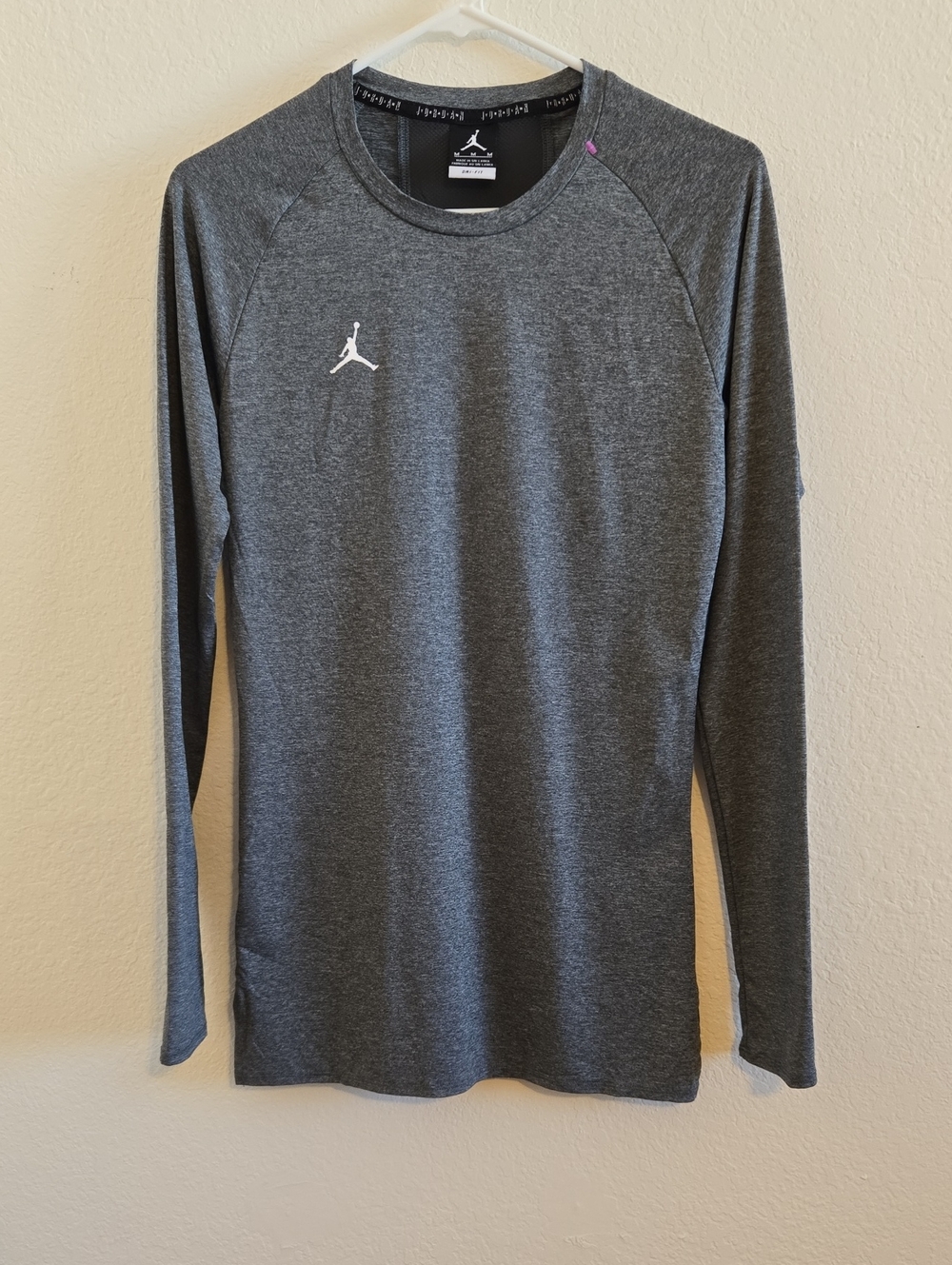 Jordan Long Sleeve Dri-Fit Performance Shirt in Dark Gray - Medium